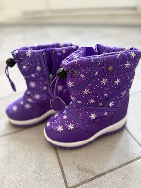 Kids Purple Snowflake Winter Boots